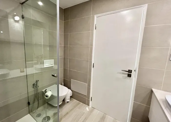 Oceanview - Sea Front By Hd 公寓 *